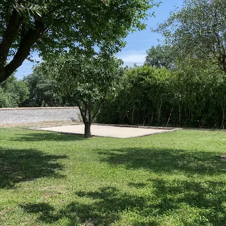 Cote Lavande Bed & Breakfast